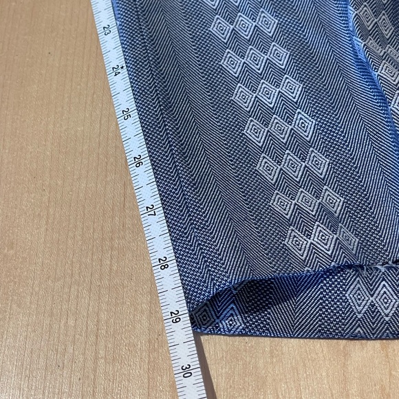 Levi’s Sta Prest 70s Blue and White Patterned Pants- size 10/12 women’s - Picture 7 of 7